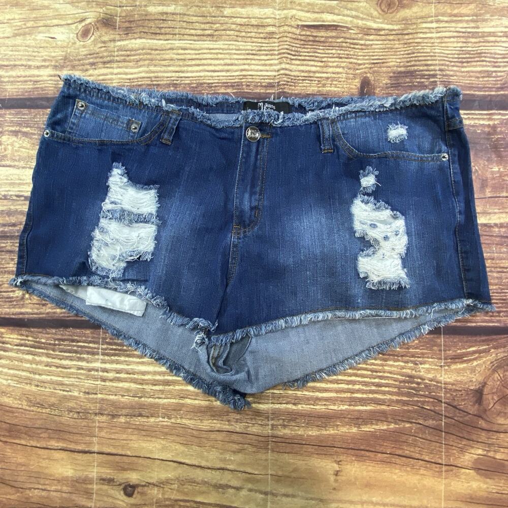 Jeans Colony Women's Sz 22 Medium Wash Distressed Shorts Denim Jean 2” Inseam
